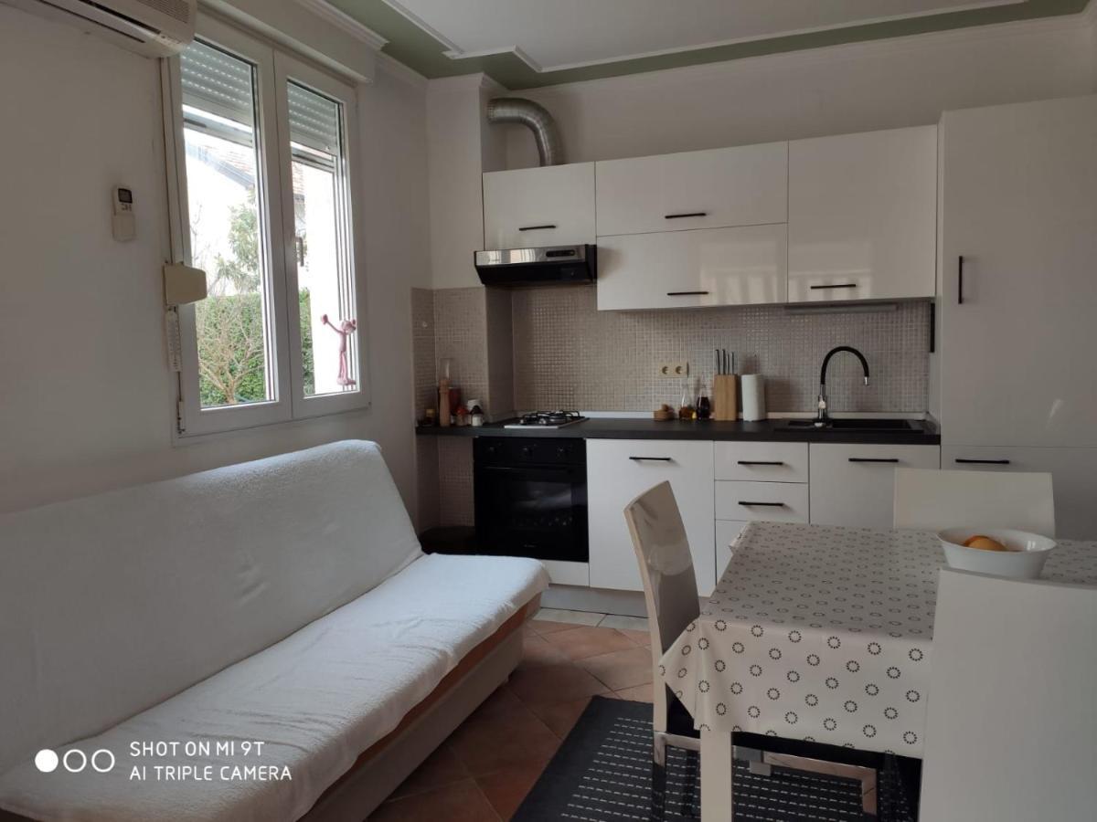 Apartment Svrco Zaboric Exterior foto